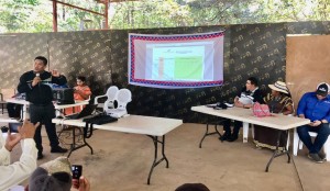 Padres de familia de la comarca Ngäbe Buglé planifican año escolar 2023