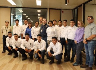 Primer grupo de graduados del Centro de Formación de Profesiones Industriales se unen a la fuerza laboral de Cobre Panamá
