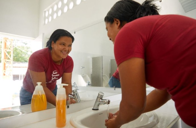 Kimberly-Clark presenta la campaña ¿Dónde está el baño?, para sensibilizar a las personas sobre la falta de acceso a un baño digno en Latinoamérica