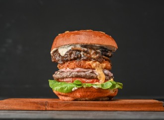 Llega a la Burger Week 2023 “La Musa del Barrio” de Calíope Steakhouse