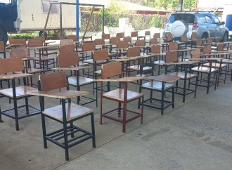 Más de 6 mil sillas escolares han sido reparadas por privados de libertad a través del programa “Una silla para una Estrella”