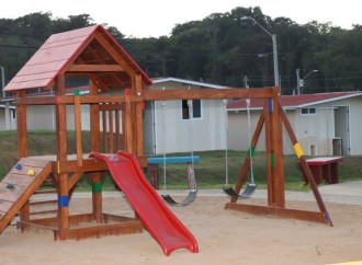 Gobierno Nacional empodera a familias con entrega de Urbanización Isla Colón y otros beneficios durante GTC en Bocas del Toro