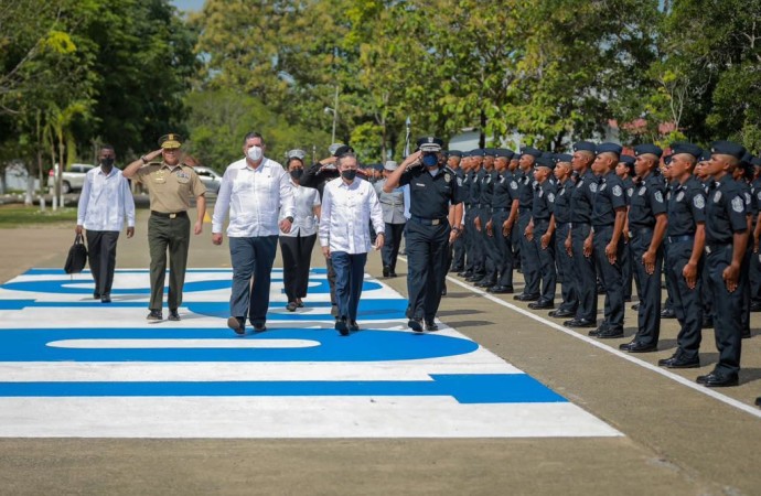 Presidente Laurentino Cortizo Cohen juramenta a 502 nuevos agentes de la Policía Nacional