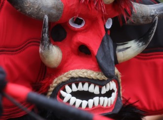 Al ritmo del tambor congo celebran Festival de máscaras y bailes de diablos en Portobelo