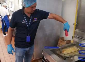 ​Acodeco verifica estado de aceites y grasas comestibles durante operativo realizado en Veraguas y Panamá Oeste
