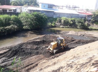 Acciones preventivas: Autoridades realizan dragado en los corregimientos de Río Abajo y Parque Lefevre