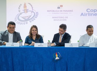 Copa Airlines e Instituto Técnico Don Bosco firman convenio para formación de jóvenes panameños en mantenimiento aeronáutico