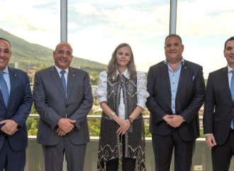 Expansión Regional: Ficohsa se une al mercado salvadoreño a través de la adquisición de ASESUISA