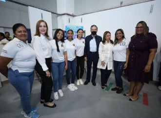 Presidente Laurentino Cortizo Cohen y la Primera Dama de la República inauguran la IX Olimpiada Nacional de Robótica