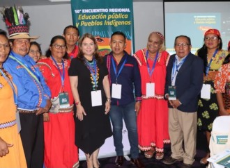 Diálogo en Panamá: Encuentro regional de docentes indígenas analiza los desafíos de la educación pública en América Latina