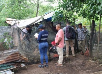 Miviot inspecciona 112 viviendas afectadas por fuertes oleajes en Puerto Caimito y Antón