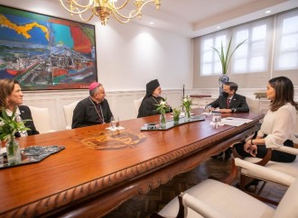 Presidente Cortizo Cohen recibe visita de Arzobispo Griego Ortodoxo de los Estados Unidos y del Arzobispo Metropolitano