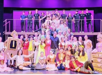 Digna de Broadway: Musical de Disney presentado por estudiantes del Thomas Jefferson School