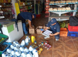 Operativo de verificación: Acodeco inspecciona locales comerciales en Isla Colón