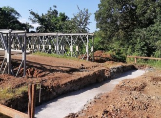 Mejoras en infraestructura: Trabajos en el Puente sobre el Río Pocrí en Veraguas avanzan exitosamente al 25%