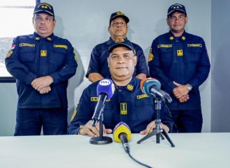 Operación Conjunta: Bomberos declaran 100% la extinción del incendio en Cerro Patacón