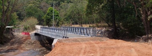 Finalizan trabajos de construcción del puente tipo Acrow en Manglarito
