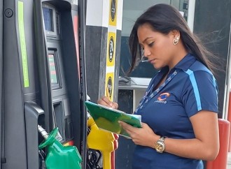 Acodeco: Precios del combustible bajo monitoreo constante