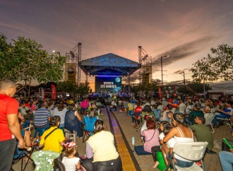 Luna Llena de Tambores despide el verano con gran celebración en la Ciudad de las Artes